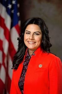 Nanette Barragan