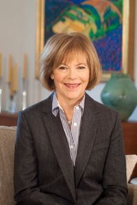 Tina Smith
