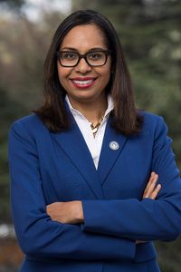 Sydney Kamlager-Dove